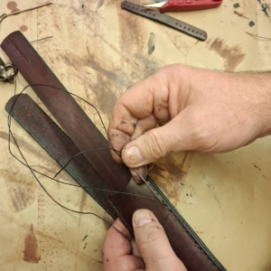 Lærarbeid - belte, veske, andre bruksting